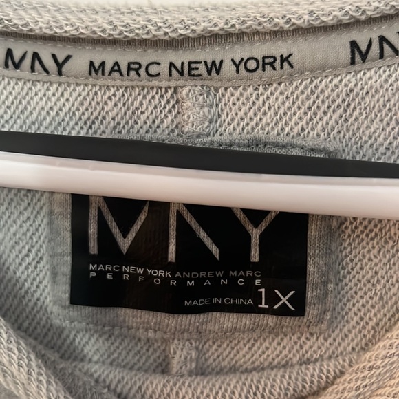 Marc New York sweatshirt - Picture 2 of 3